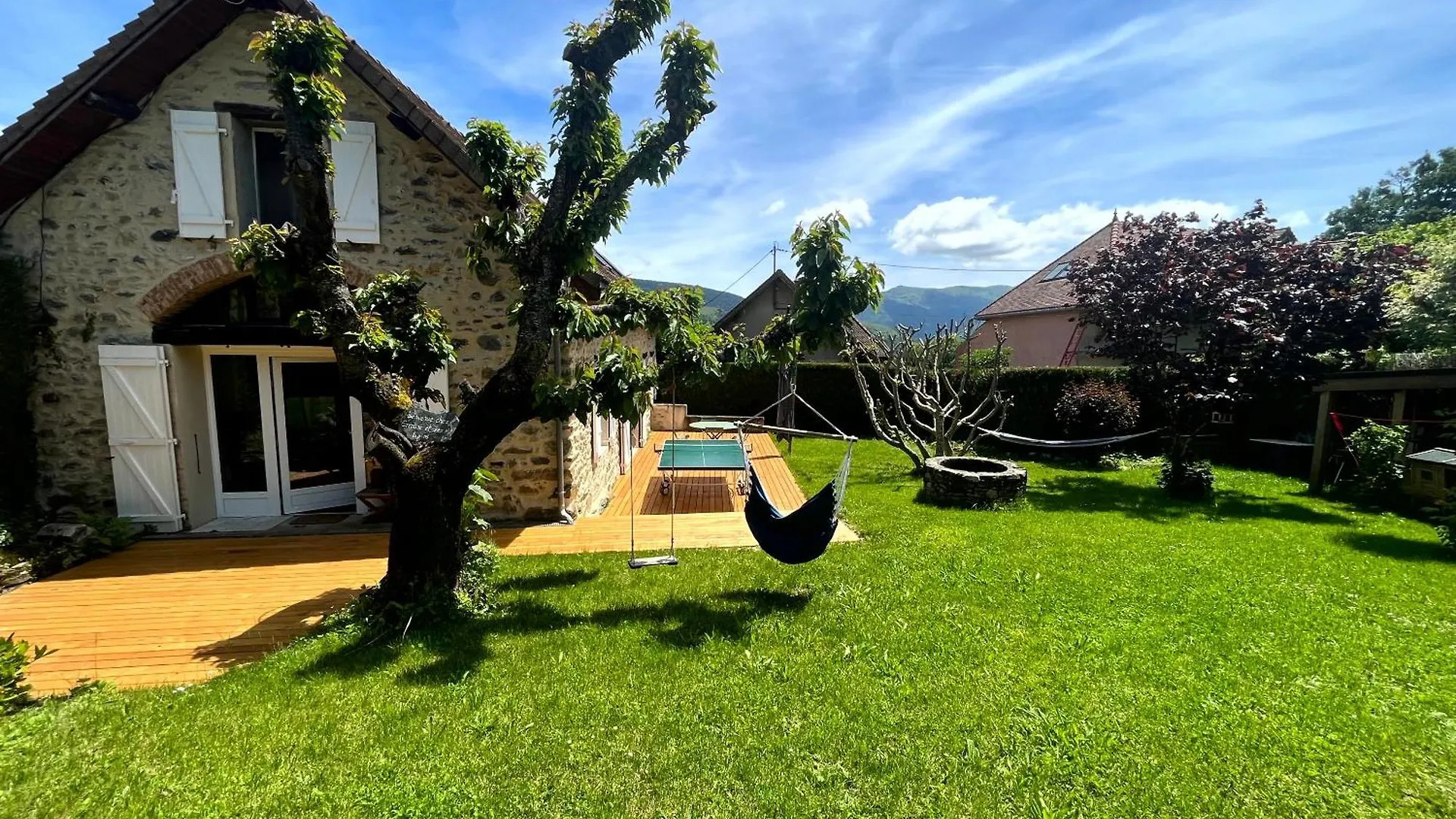 Jolie Maison En Pierres Saint-Martin-de-la-Cluze Holiday home